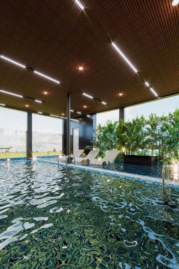 Khách sạn Và Splendid Star Grand